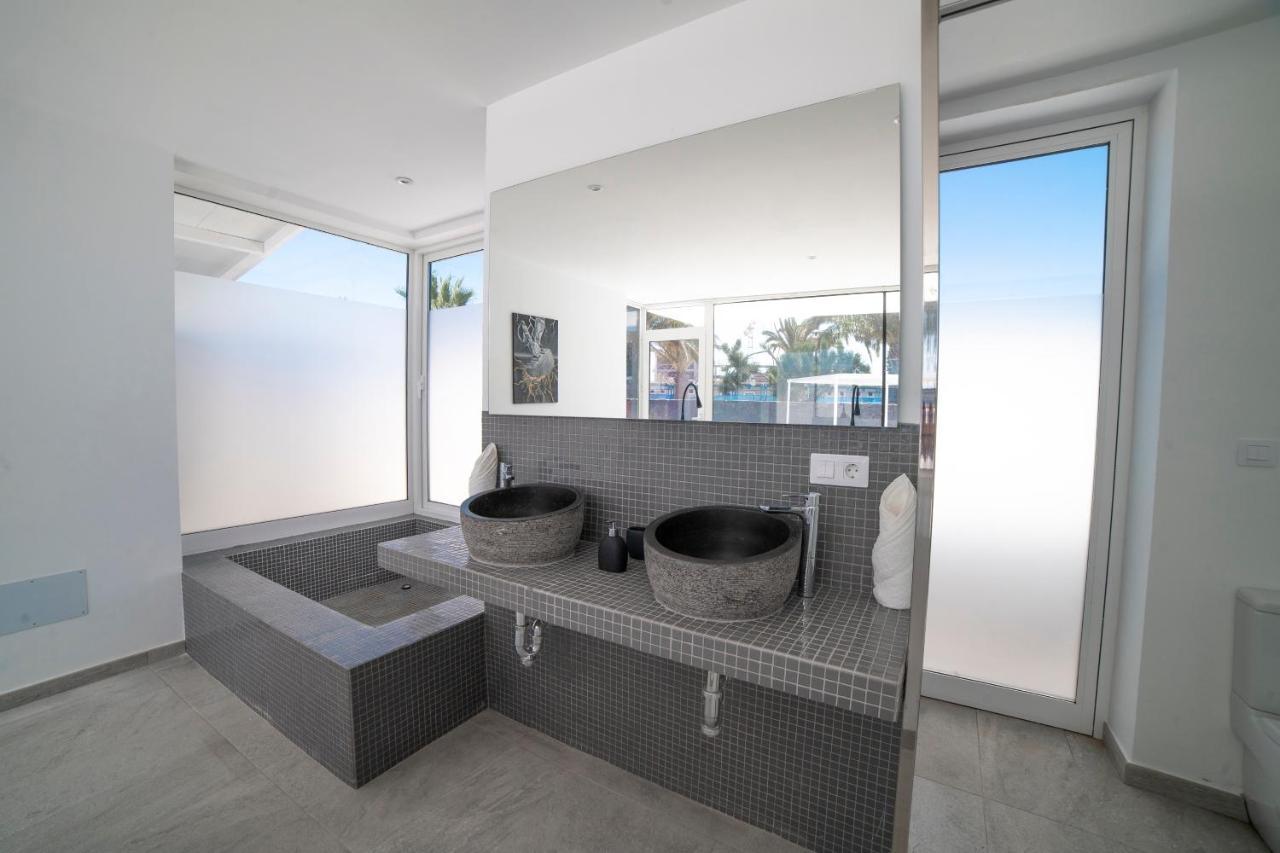 Valhalla Villa Playa Blanca  Ngoại thất bức ảnh